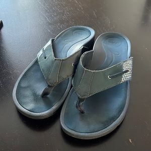 Abeo women’s gently worn flip flop